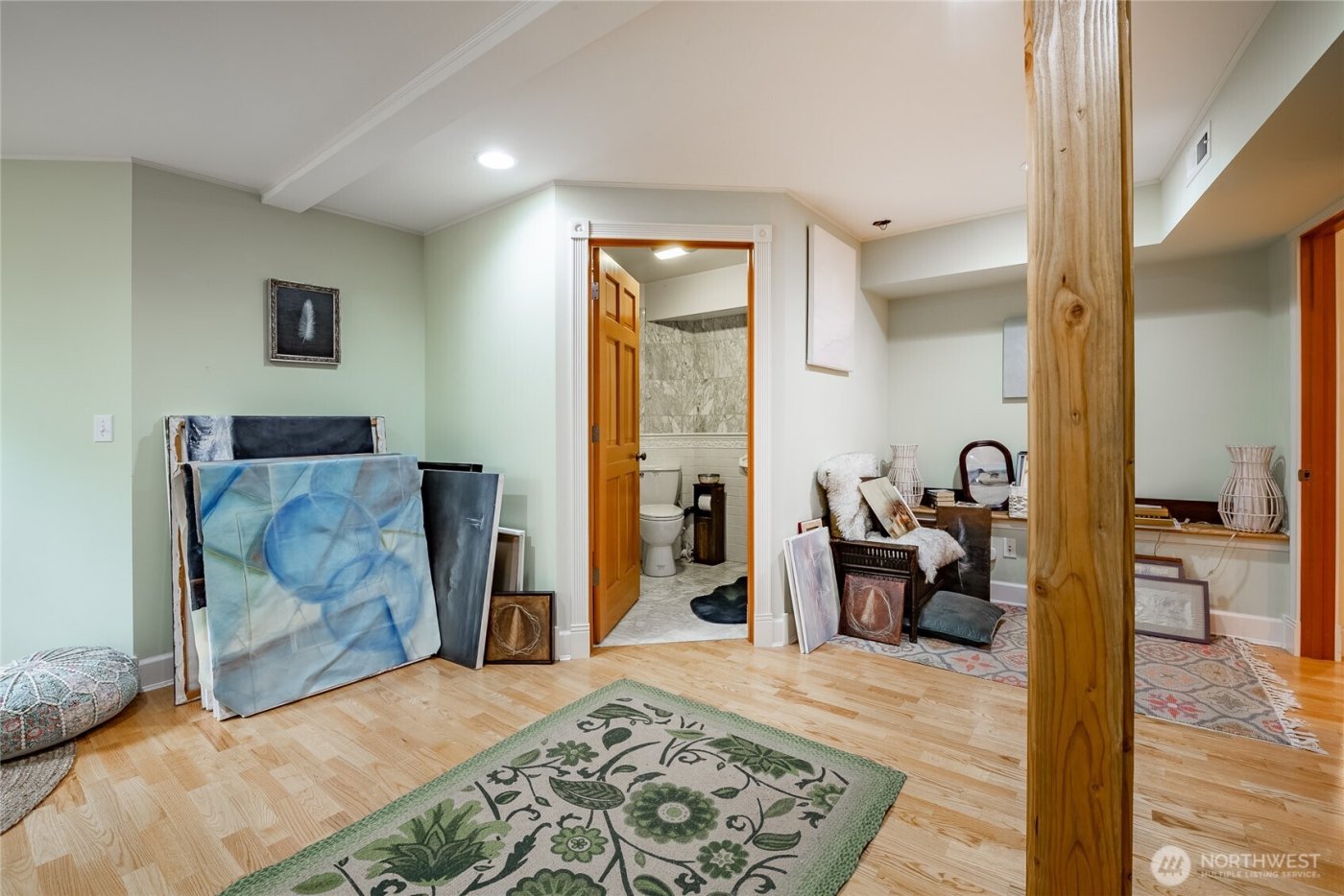 915 Front Street , Lynden, WA 98264