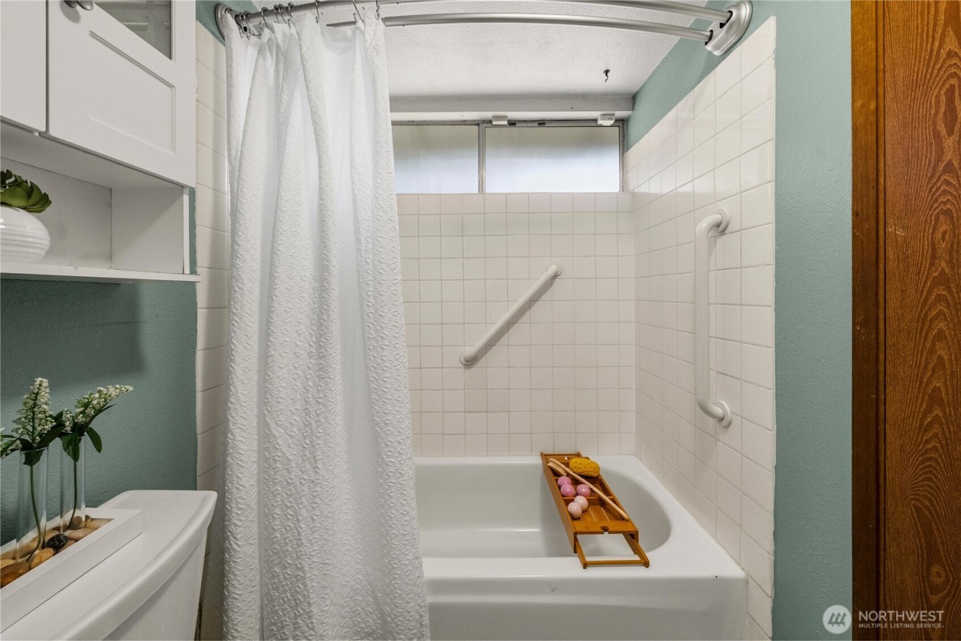 6811 40th Street Ct NW, Gig Harbor, WA 98335