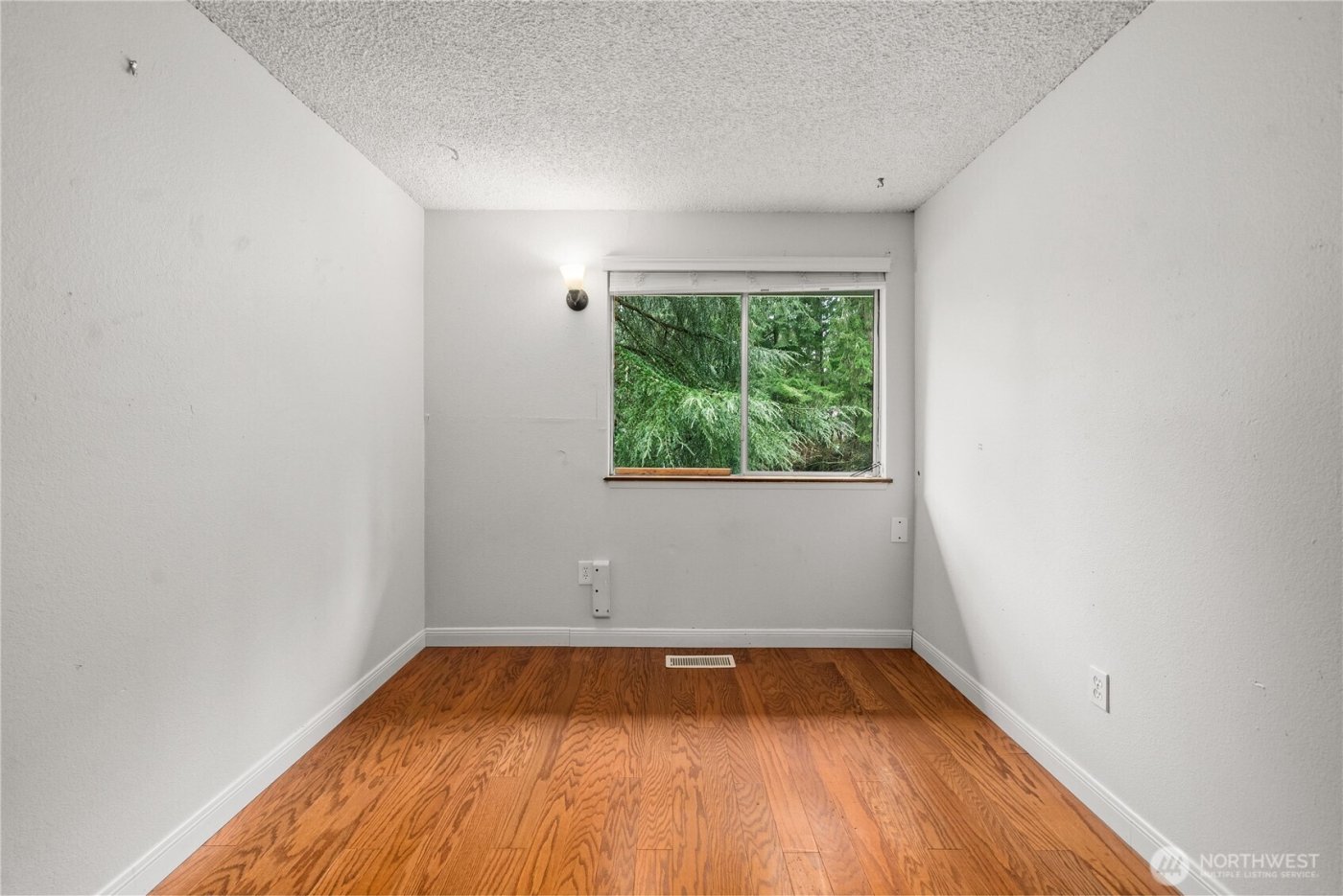 6811 40th Street Ct NW, Gig Harbor, WA 98335