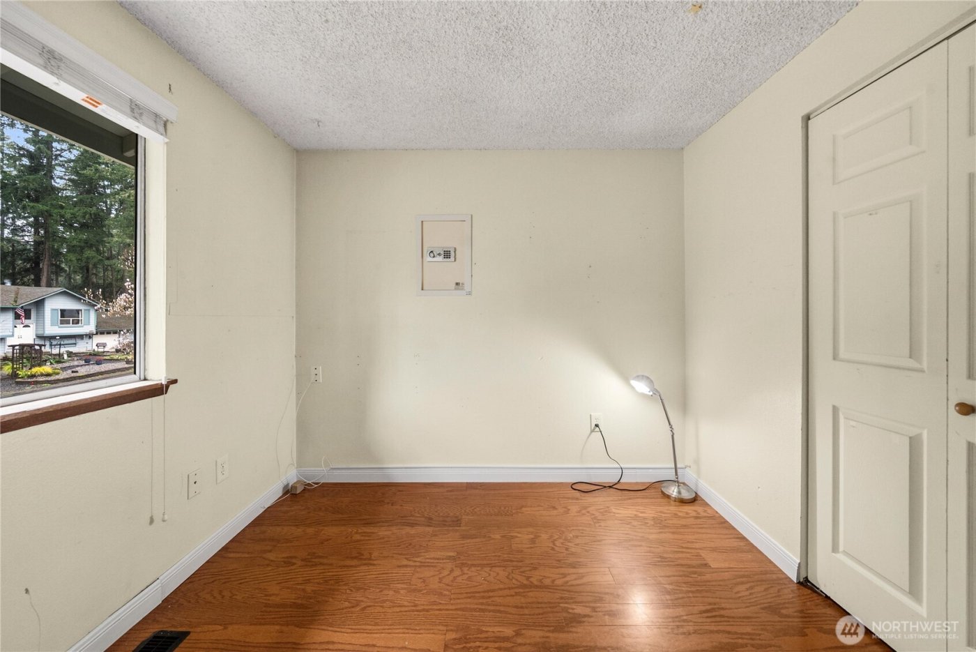 6811 40th Street Ct NW, Gig Harbor, WA 98335