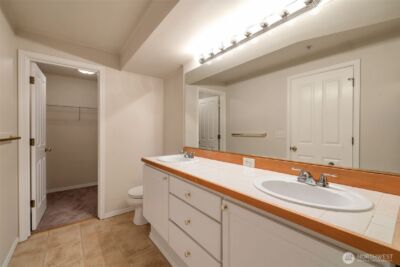 3980 129th Place SE #B102, Bellevue, WA 98006 - Photo 11