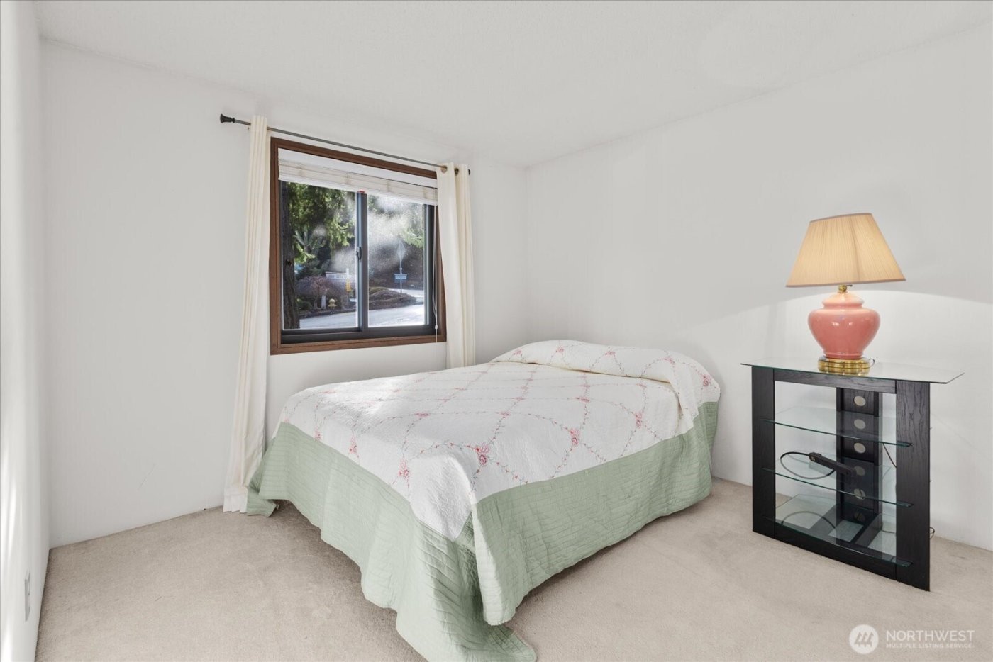 11615 127th Lane NE #A1, Kirkland, WA 98034-8480