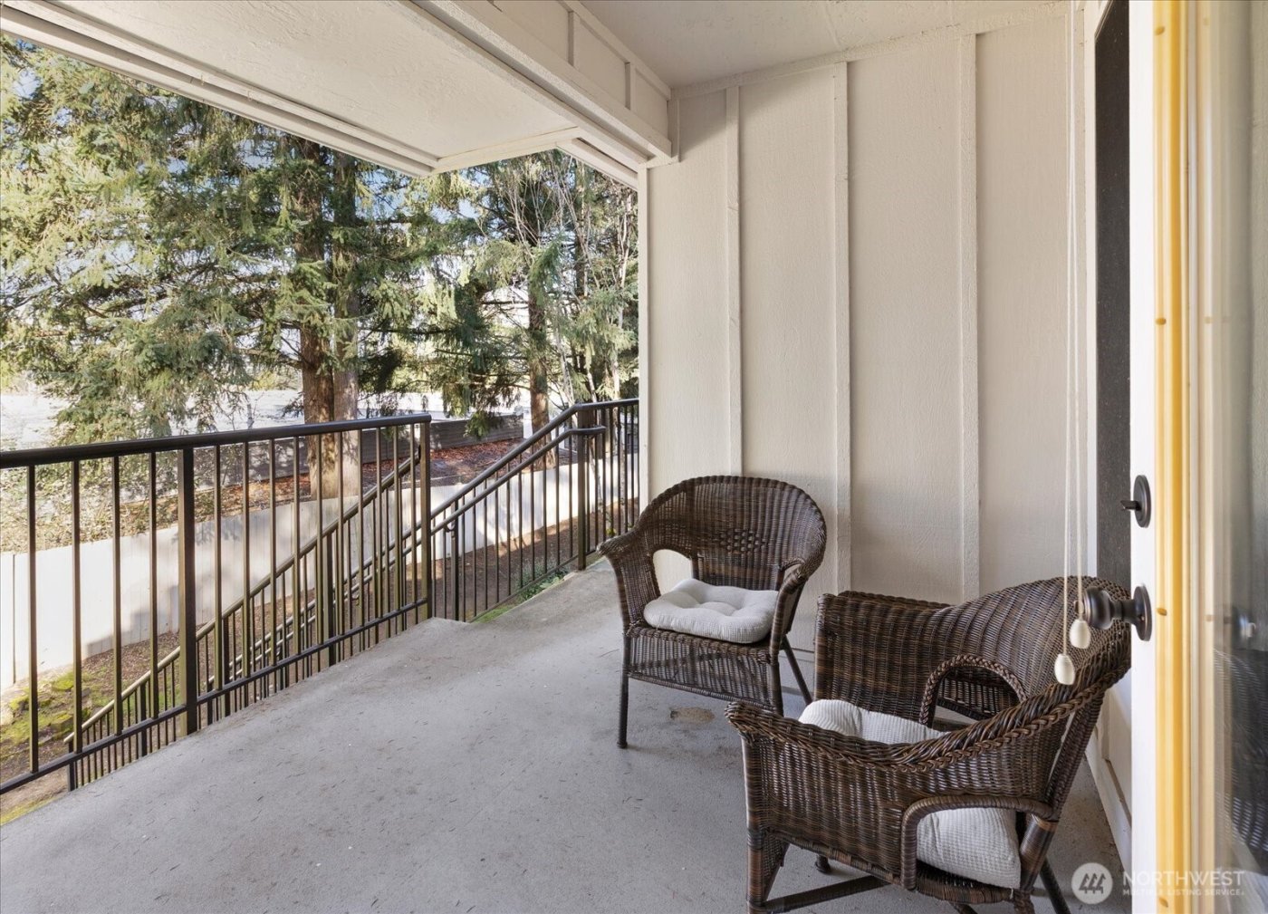 11615 127th Lane NE #A1, Kirkland, WA 98034-8480