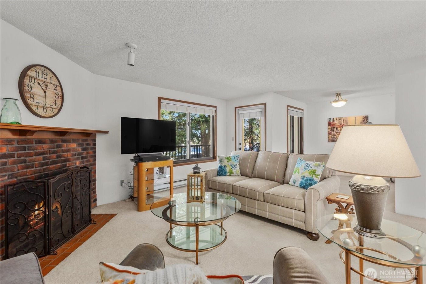 11615 127th Lane NE #A1, Kirkland, WA 98034-8480