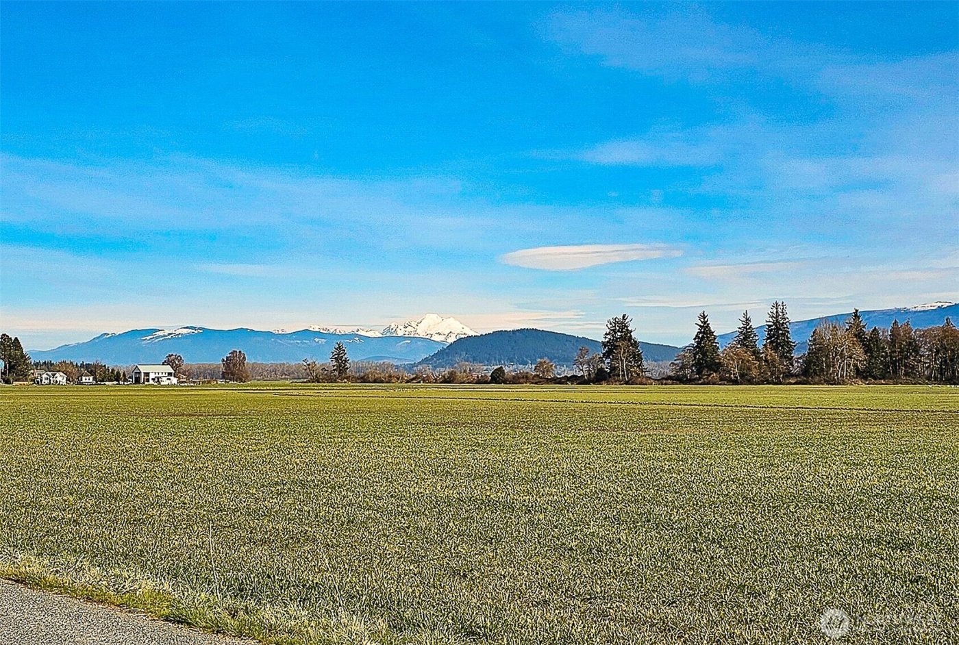 20952 Dry Slough Road , Mount Vernon, WA 98273