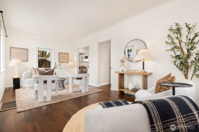 6757 13th Ave SW , Seattle, WA 98106 - Photo 3