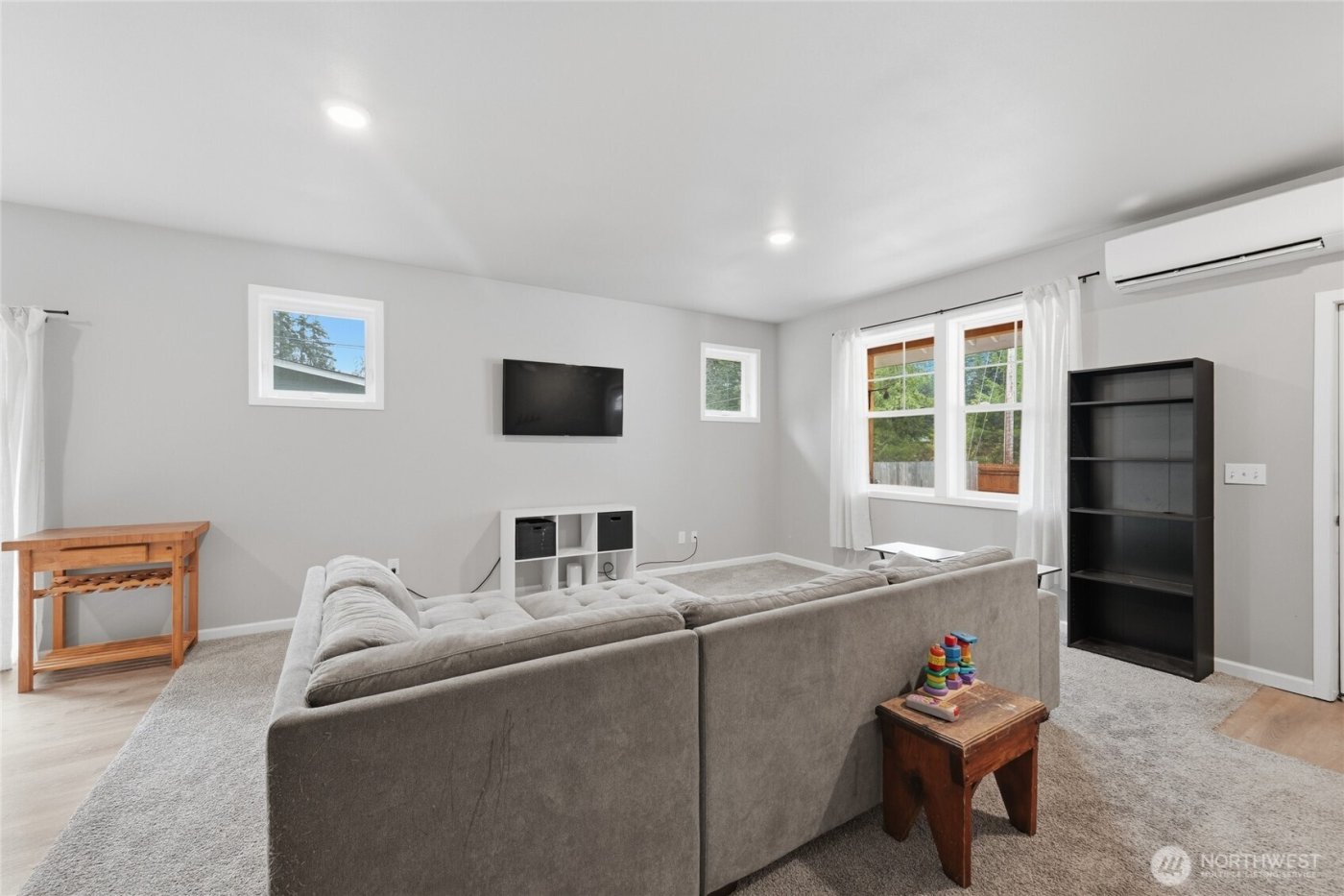 8470 Golden Valley Drive , Maple Falls, WA 98266