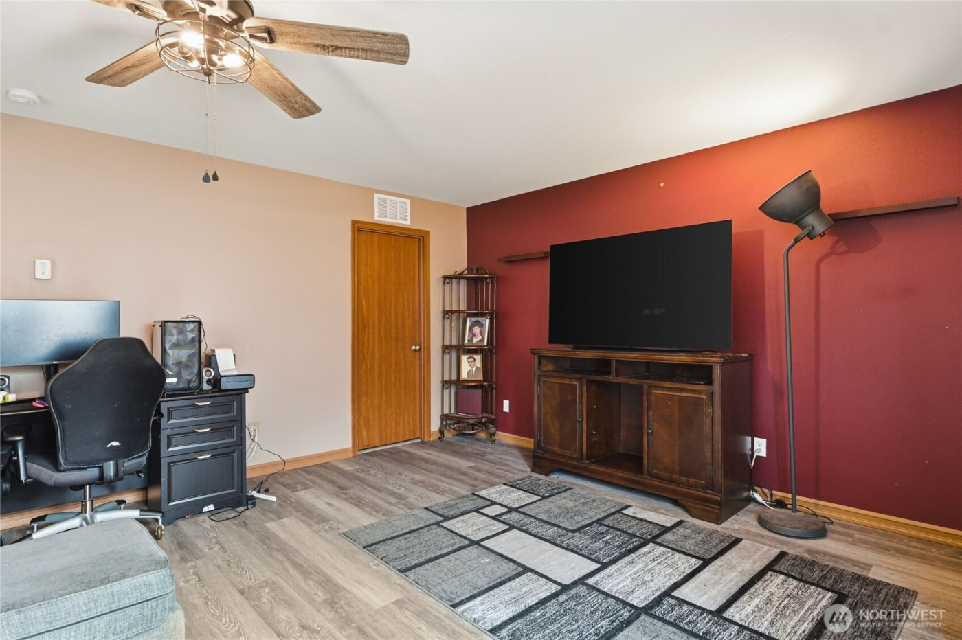 14839 99th Way SE, Yelm, WA 98597