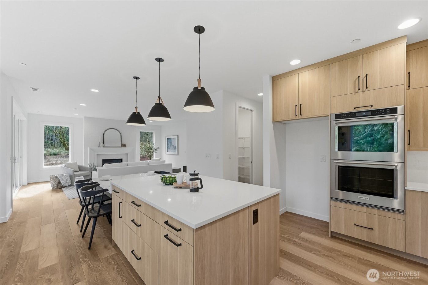 28020 243rd Avenue SE, Maple Valley, WA 98038