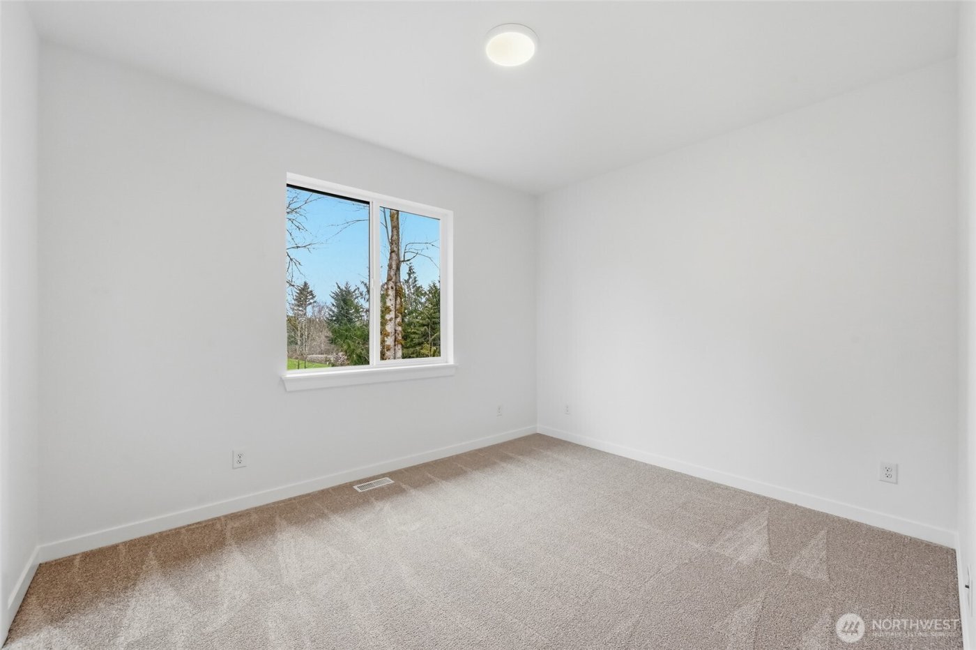 28020 243rd Avenue SE, Maple Valley, WA 98038