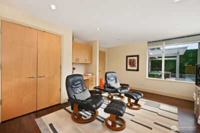 5727 33rd Avenue NE, Seattle, WA 98105 - Photo 12