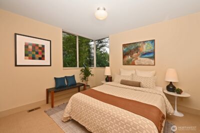 5727 33rd Avenue NE, Seattle, WA 98105 - Photo 13