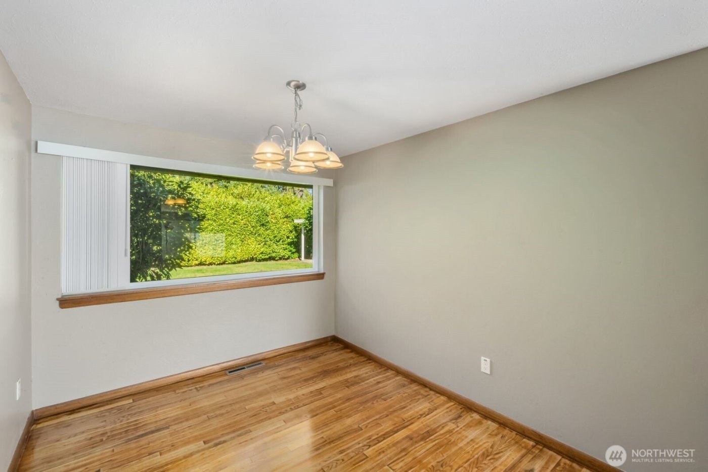 8415 Mt Tacoma Drive SW, Lakewood, WA 98498