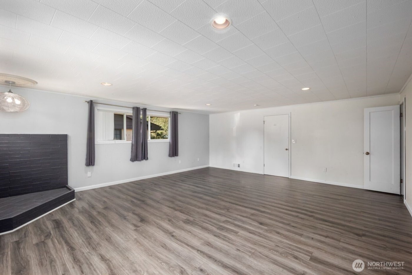 8415 Mt Tacoma Drive SW, Lakewood, WA 98498