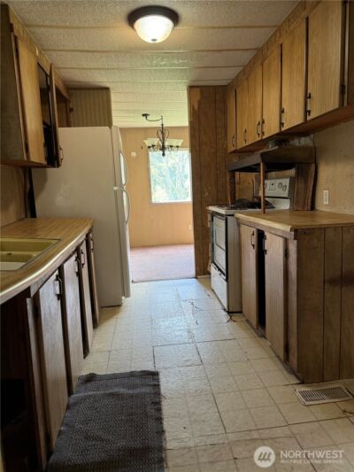 14205 State Route 165 E, Buckley, WA 98321 - Photo 31