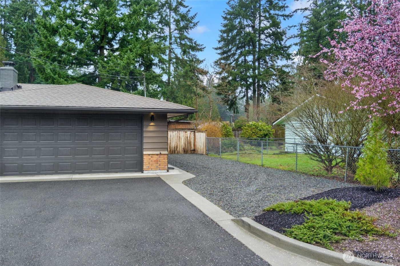 419 124th Street SE, Everett, WA 98208