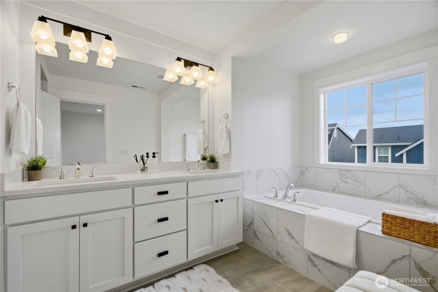 18615 46th Avenue SE, Bothell, WA 98012