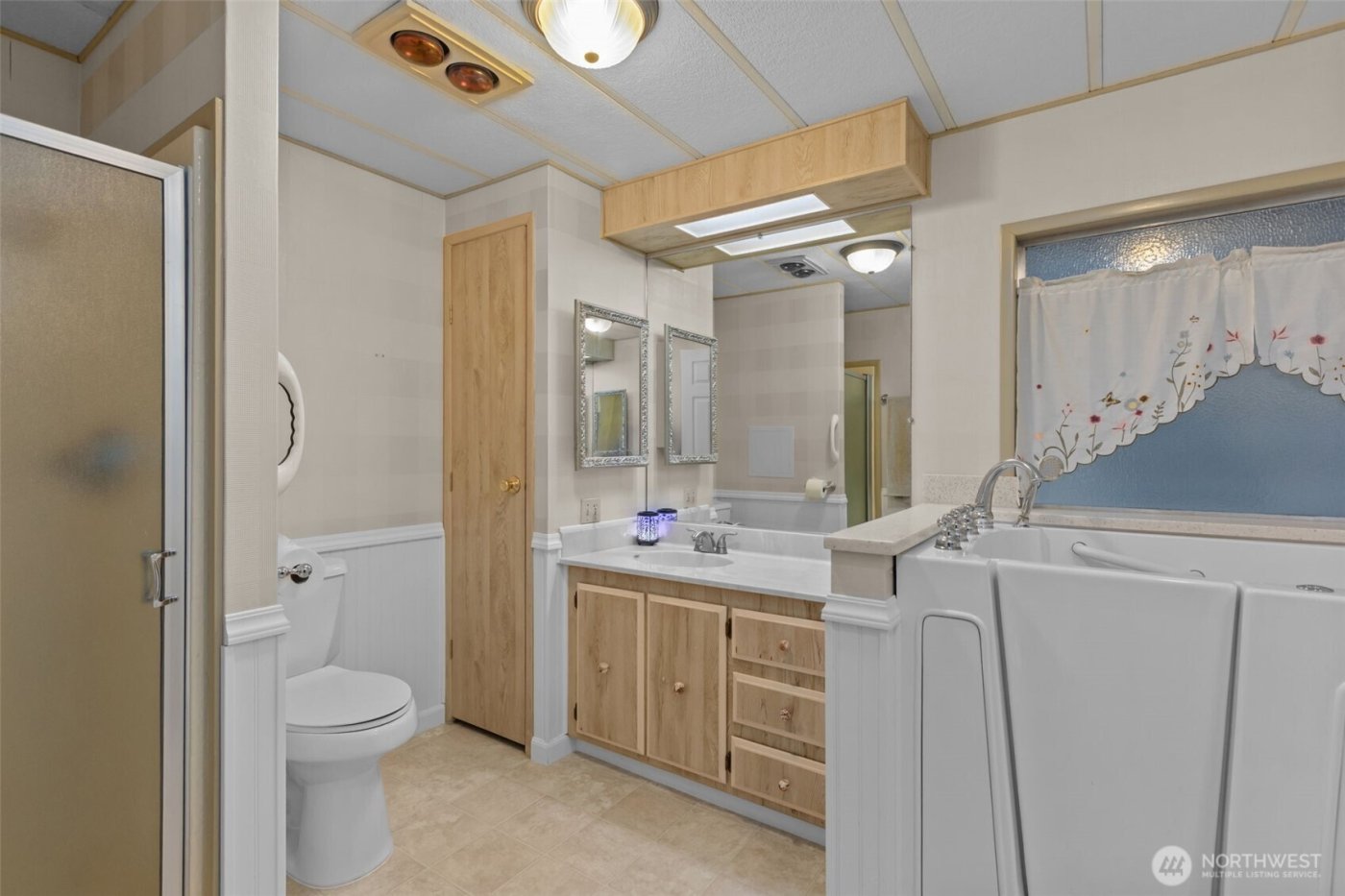 11436 SE 208th Street #152, Kent, WA 98031