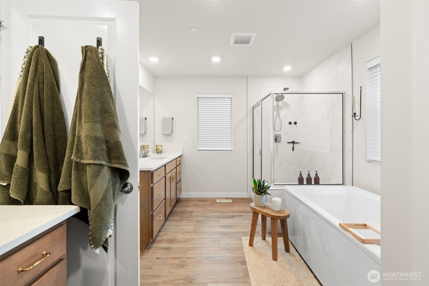 23534 Arbors Terrace Road NE, Kingston, WA 98346