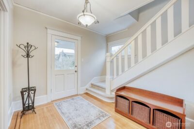 2830 33rd Avenue S, Seattle, WA 98144 - Photo 4