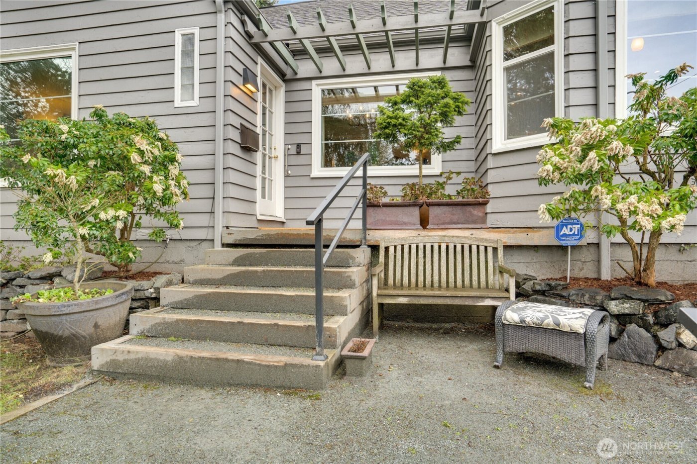 1820 N Union Avenue , Tacoma, WA 98406