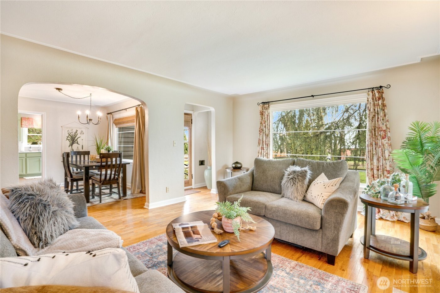 1820 N Union Avenue , Tacoma, WA 98406