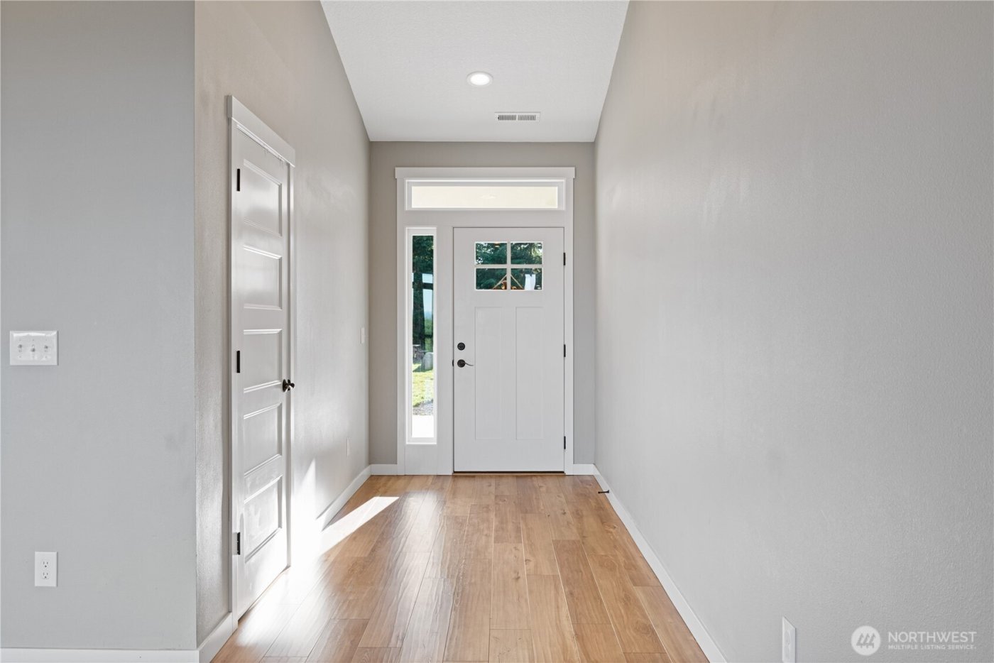 250 Red Rock Drive , Castle Rock, WA 98611