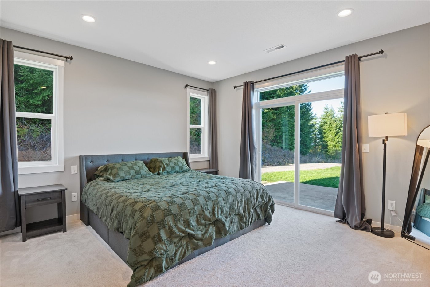 250 Red Rock Drive , Castle Rock, WA 98611