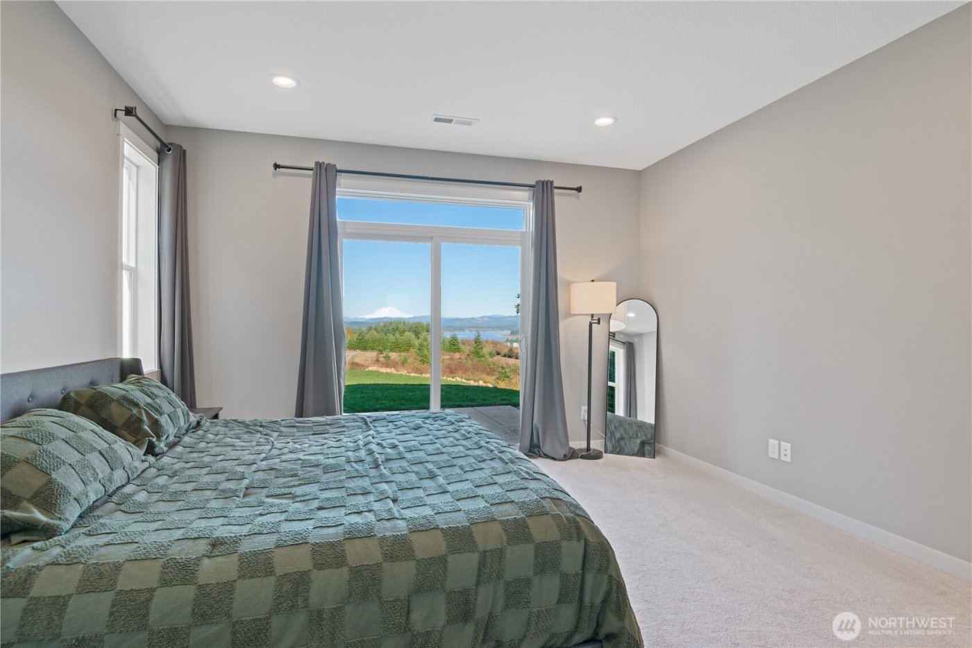 250 Red Rock Drive , Castle Rock, WA 98611