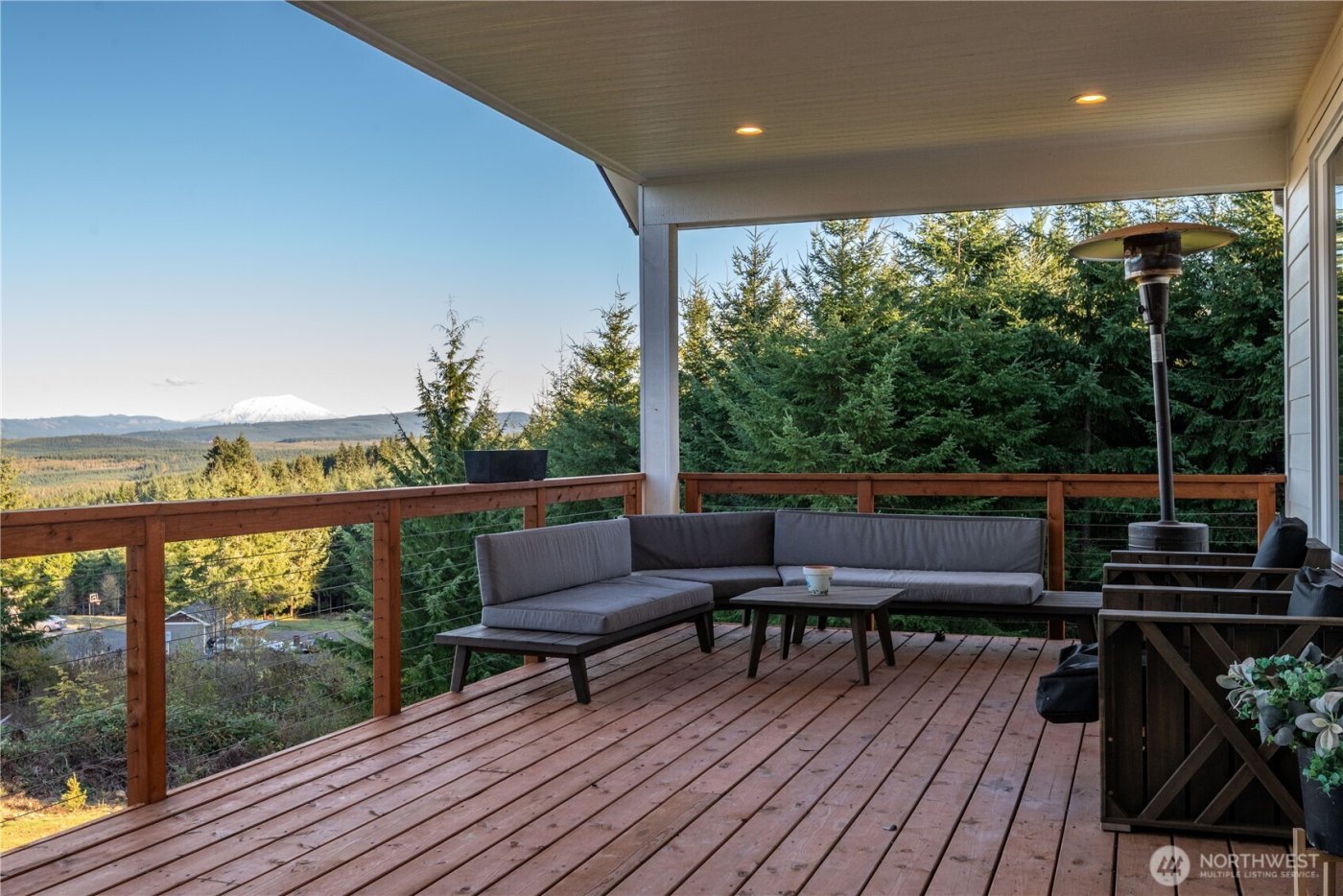 250 Red Rock Drive , Castle Rock, WA 98611