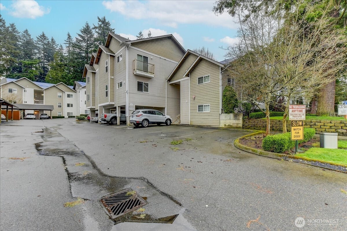 5809 Highway Place Street NE #A203, Everett, WA 98203