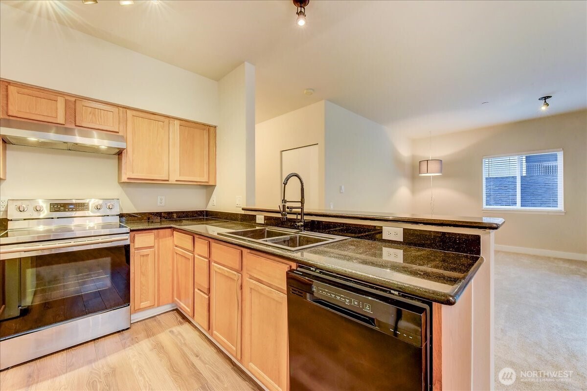 5809 Highway Place Street NE #A203, Everett, WA 98203