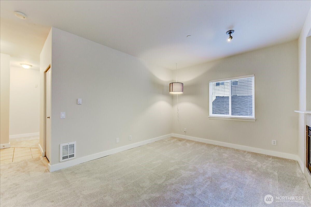 5809 Highway Place Street NE #A203, Everett, WA 98203