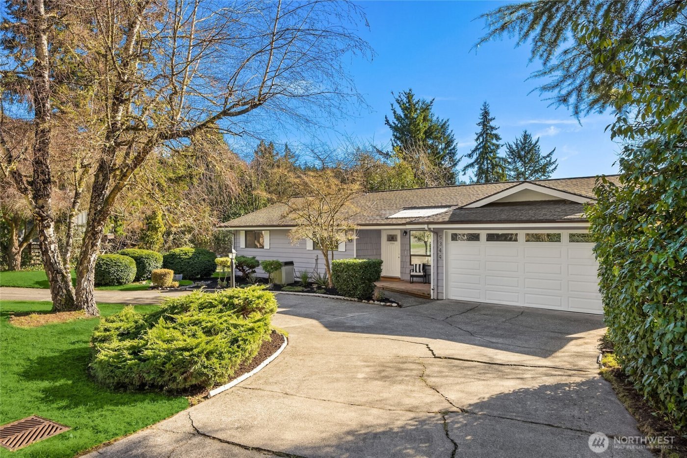 5344 Ruby Place NE, Bainbridge Island, WA 98110