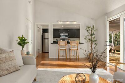 5344 Ruby Place NE, Bainbridge Island, WA 98110 - Photo 10