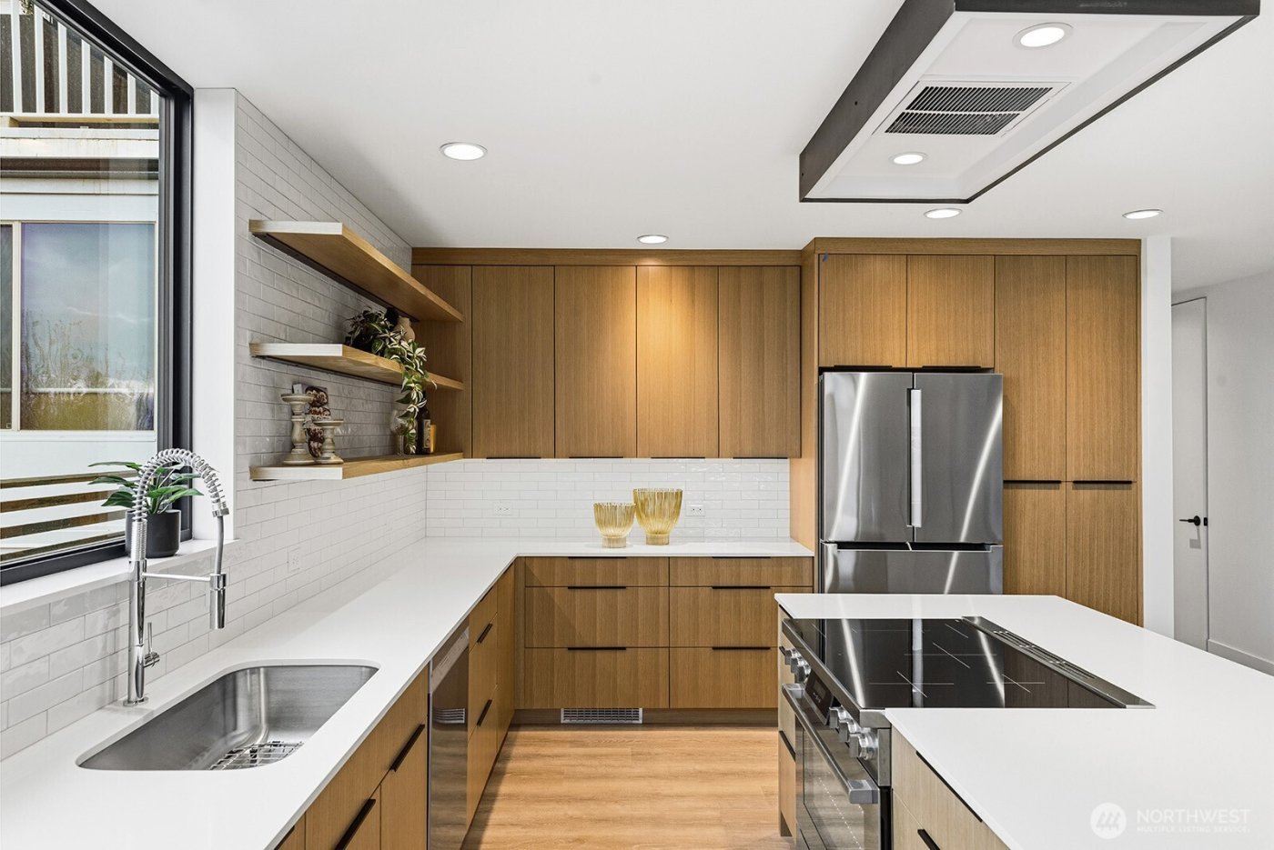 9318 47th Avenue SW, Seattle, WA 98136