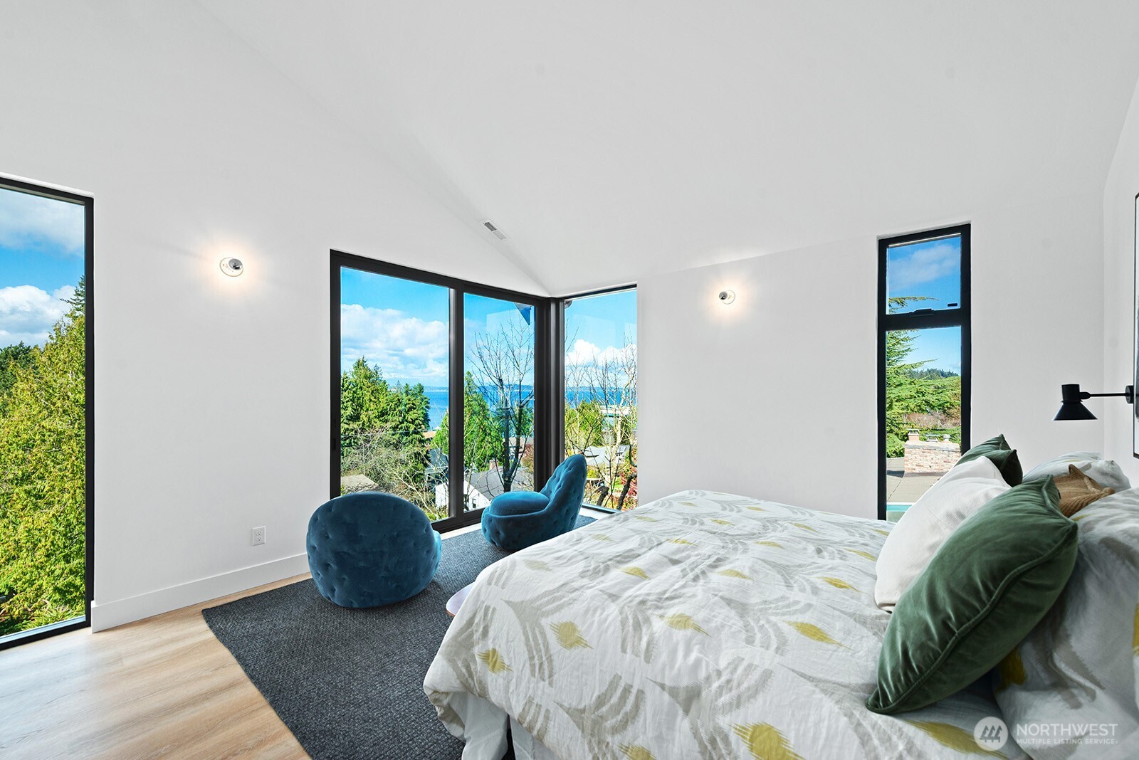 9318 47th Avenue SW, Seattle, WA 98136