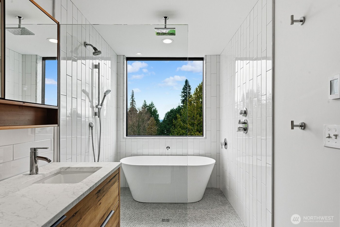 9318 47th Avenue SW, Seattle, WA 98136