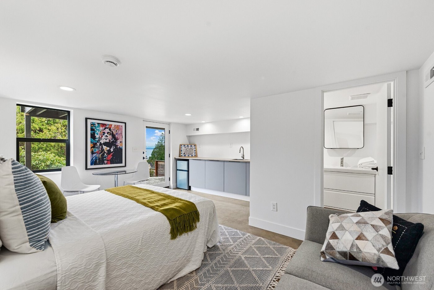 9318 47th Avenue SW, Seattle, WA 98136