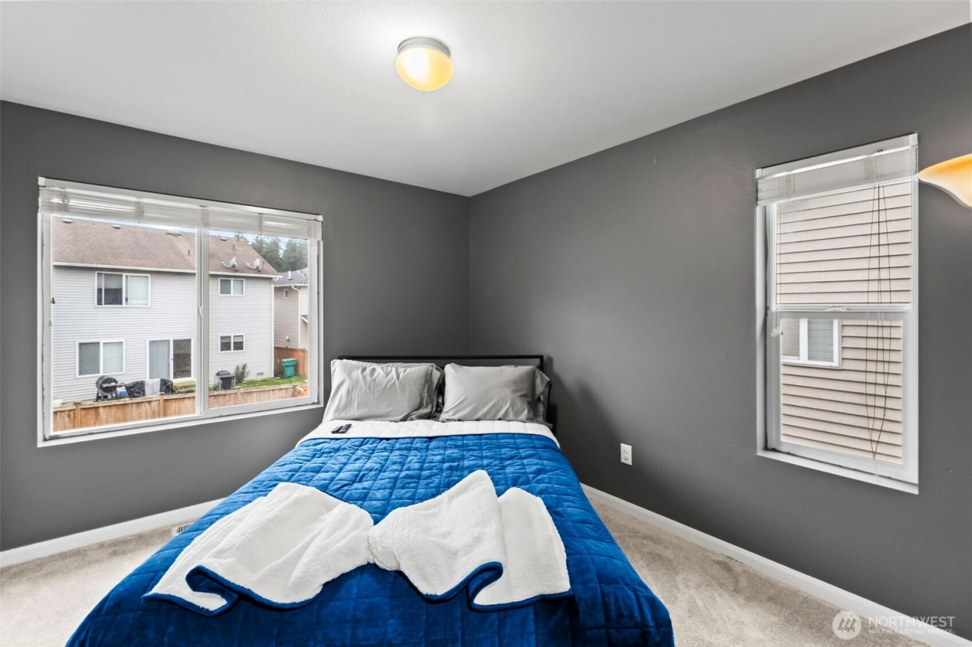 2706 SW Chowchilla Way , Port Orchard, WA 98367