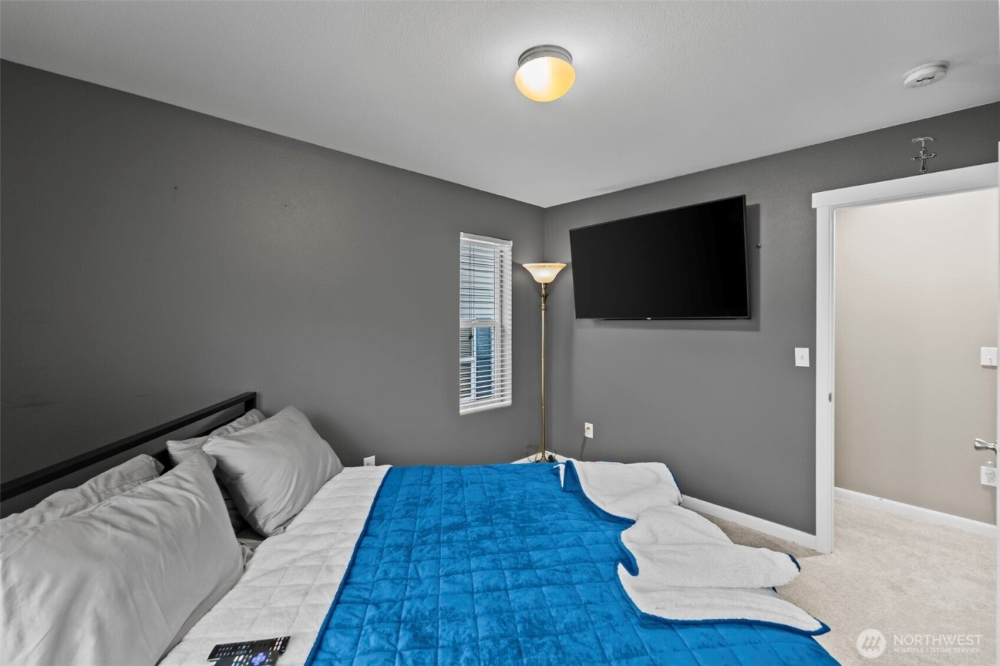 2706 SW Chowchilla Way , Port Orchard, WA 98367