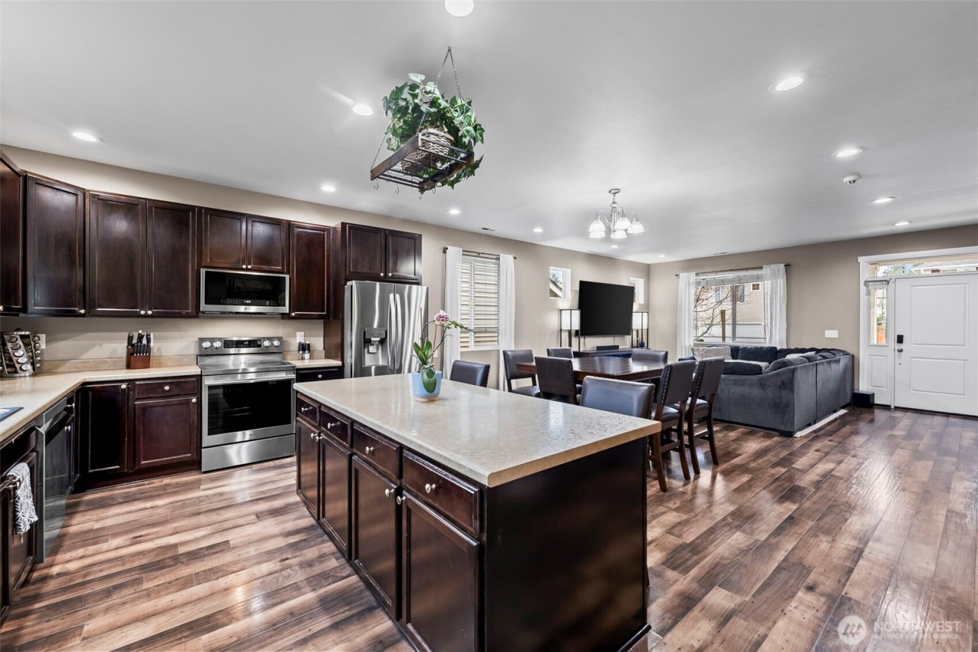 2706 SW Chowchilla Way , Port Orchard, WA 98367