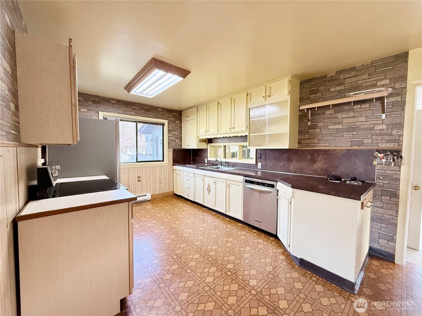 124 N 9th Street , McCleary, WA 98557