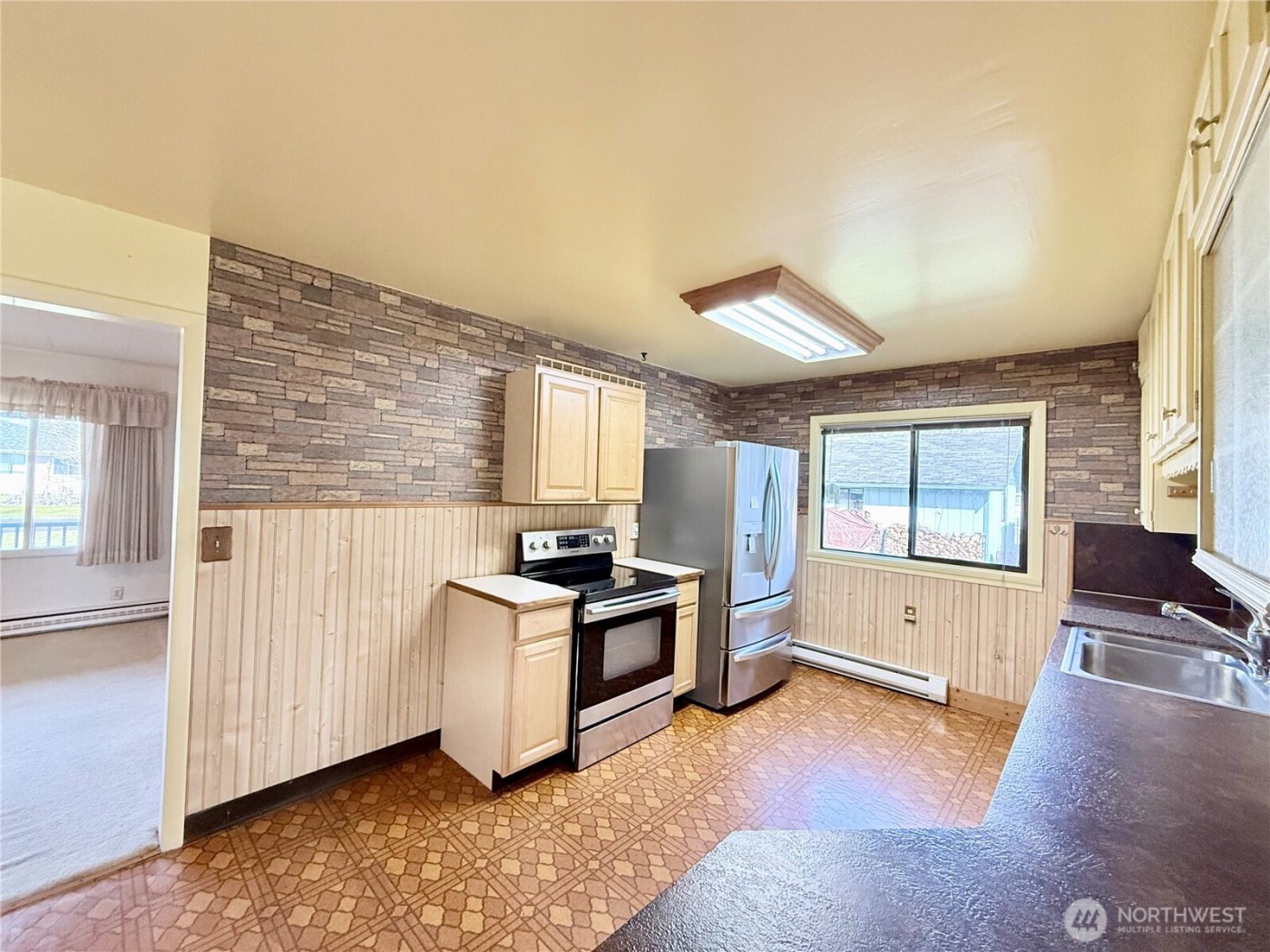 124 N 9th Street , McCleary, WA 98557