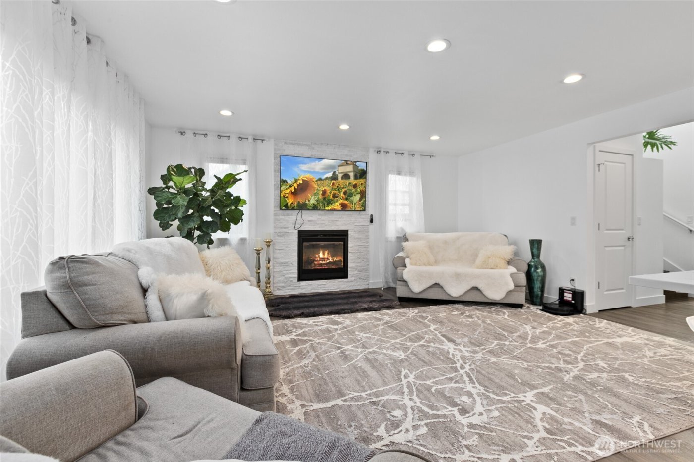 8254 Breeze Loop , Blaine, WA 98230