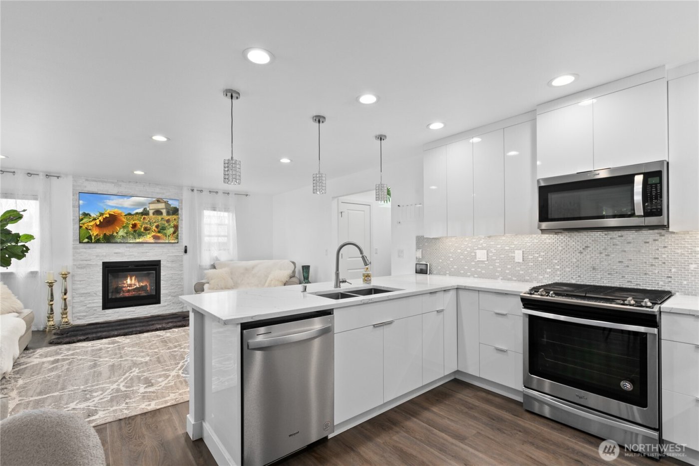 8254 Breeze Loop , Blaine, WA 98230