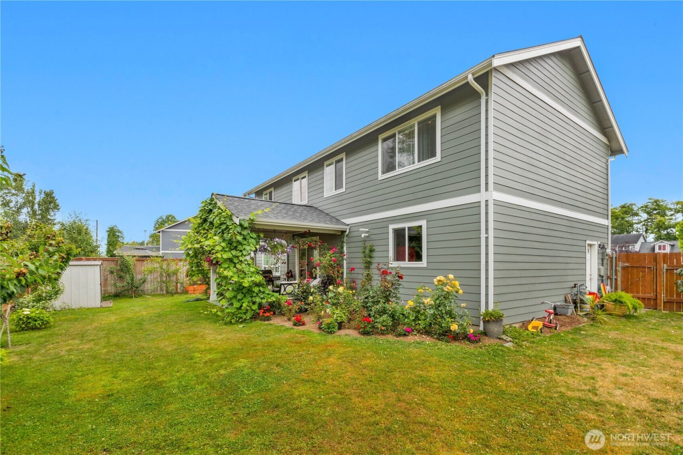 8254 Breeze Loop , Blaine, WA 98230