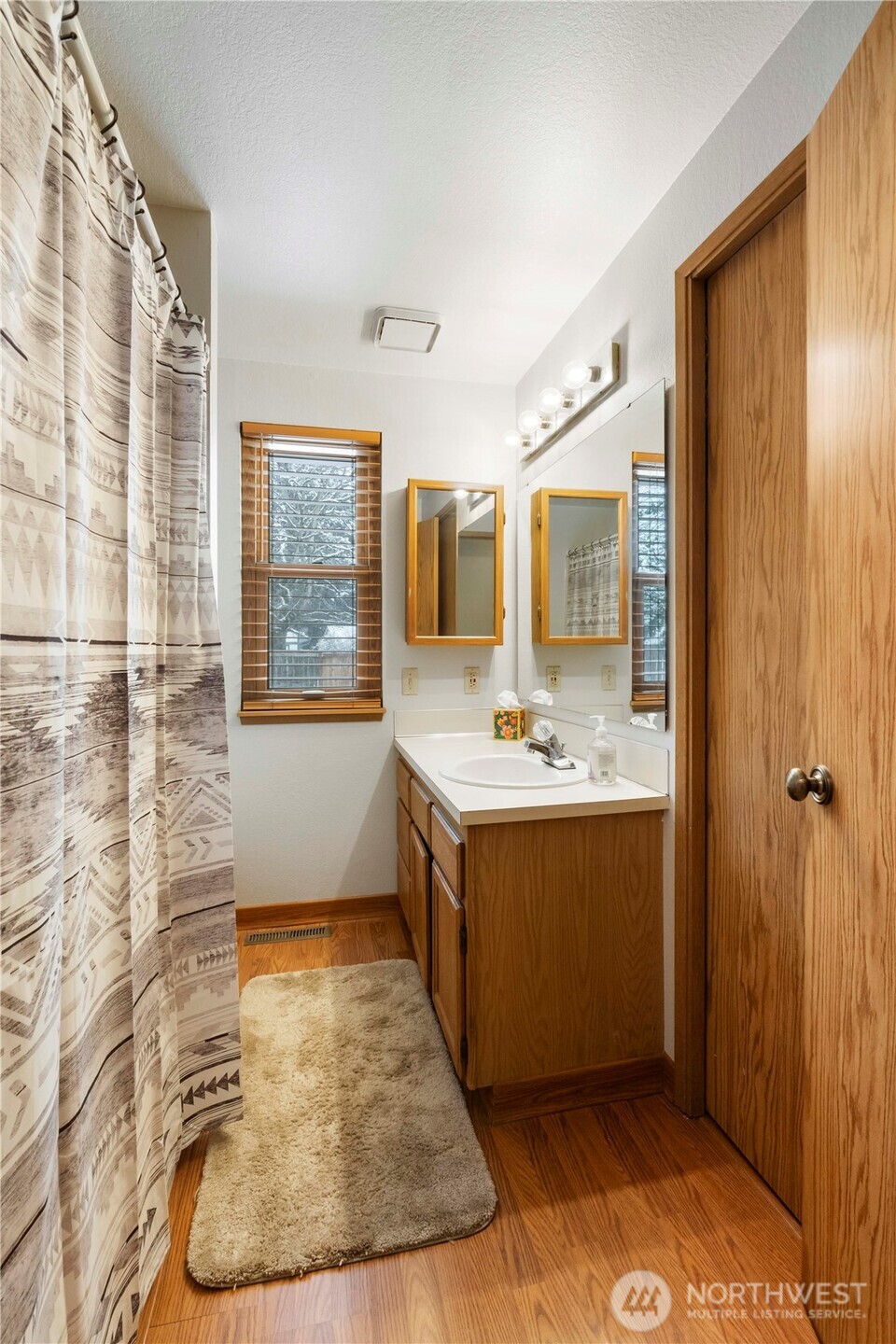 27630 130 Avenue SE, Kent, WA 98030-8866