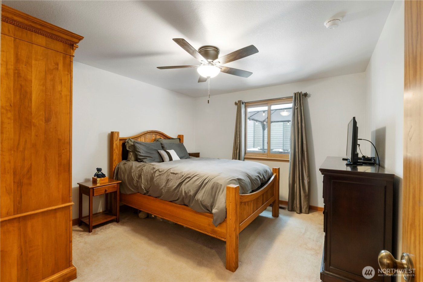 27630 130 Avenue SE, Kent, WA 98030-8866