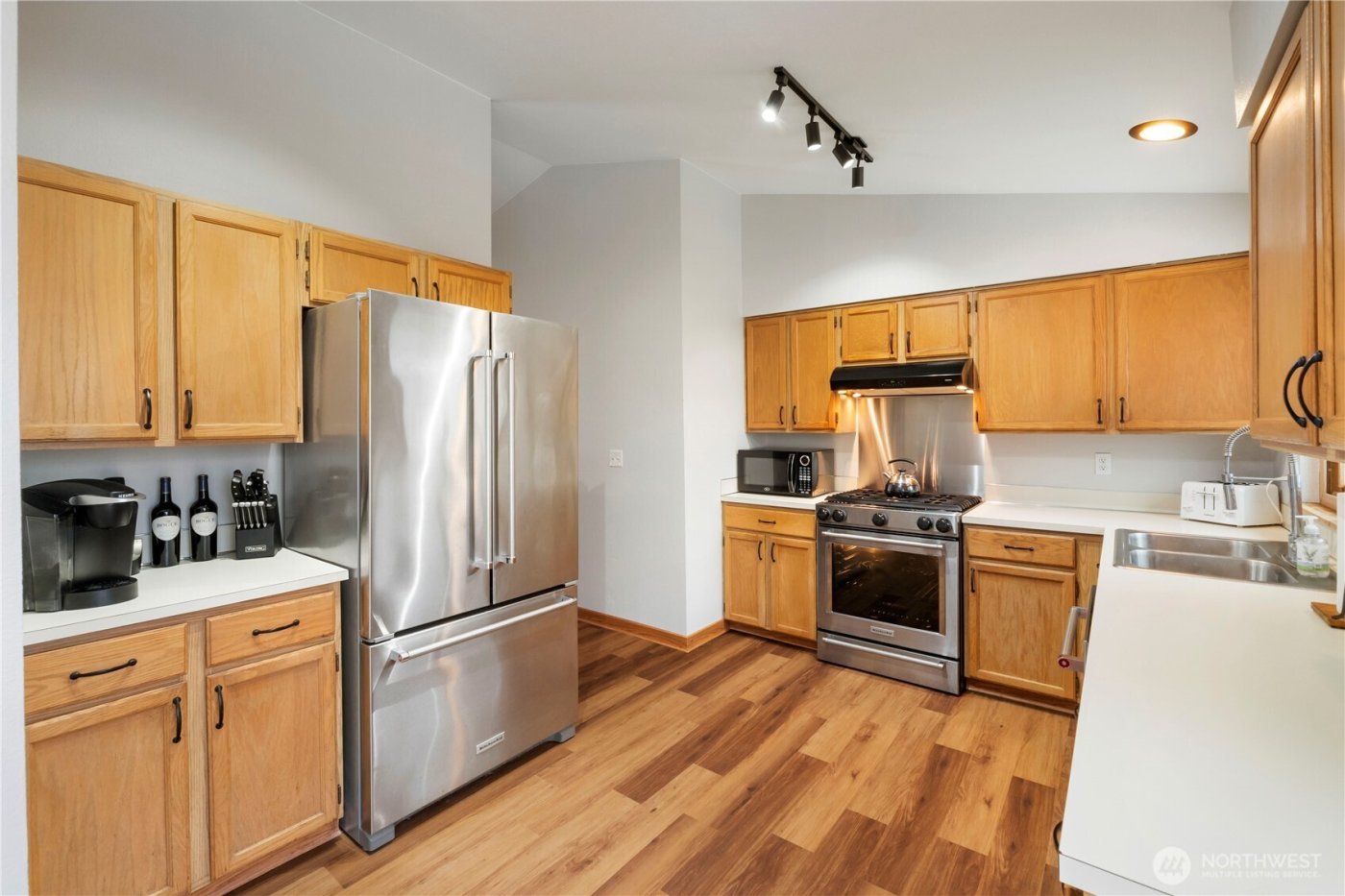 27630 130 Avenue SE, Kent, WA 98030-8866